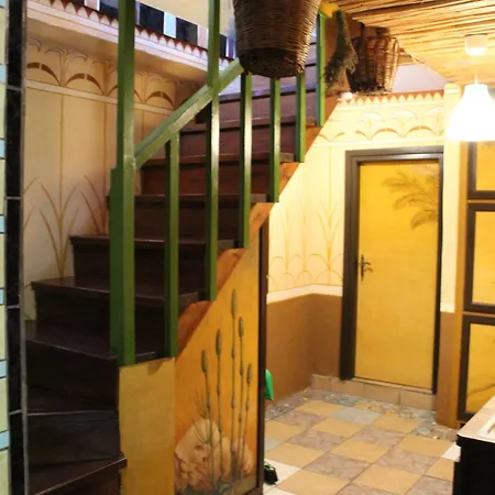 Apartman Varias Art House