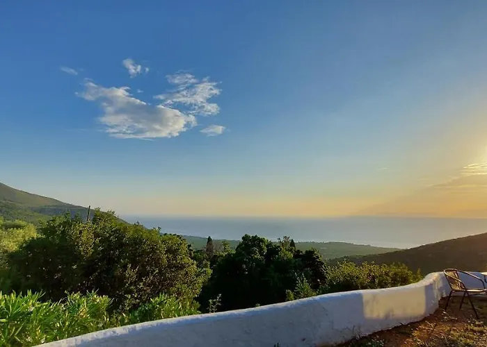 Varias Art House Apartman *