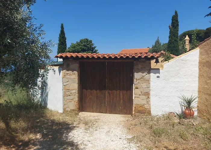 Varias Art House Apartman