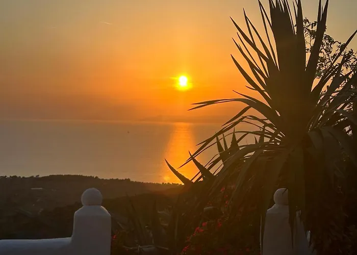 Varias Art House Apartman *