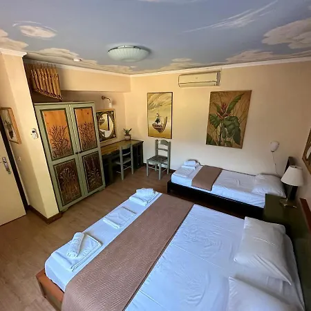 Διαμέρισμα Varias Art House *
